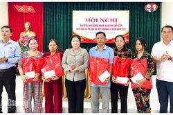 Phó Chủ tịch Thường trực HĐND tỉnh An Giang tiếp xúc cử tri xã đảo Sơn Hải