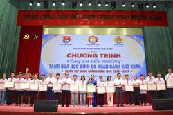 Bắc Ninh: Xã Hiệp Hòa trao tặng 524 suất quà tại chương trình “Cùng em đến trường”