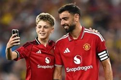 Tương lai Bruno Fernandes tại Manchester United gặp biến số trước sự quan tâm từ châu Âu