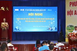 Phường Hội An Tây hỗ trợ hộ kinh doanh lưu trú chuyển đổi số