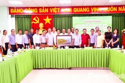 Đồng Tháp và Cà Mau chia sẻ kinh nghiệm, nâng cao chất lượng báo chí