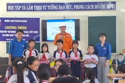 Tuổi trẻ Điện lực Phan Rang: Thắp sáng trách nhiệm cộng đồng