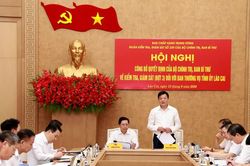 Công bố Quyết định của Bộ Chính trị, Ban Bí thư về kiểm tra, giám sát (đợt 3)
