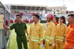 Lào Cai tổng duyệt Hội thi nghiệp vụ chữa cháy và cứu nạn, cứu hộ năm 2026