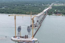 Gấp rút GPMB đoạn QL60 thuộc dự án cầu Đại Ngãi, đảm bảo khởi công đầu tháng 9