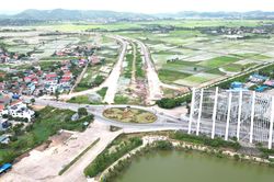 Quảng Ninh: Tháo gỡ điểm nghẽn, tăng tốc giải ngân đầu tư công