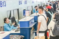 Nhu cầu đi lại tăng cao dịp 2/9 'hâm nóng' giá vé máy bay