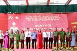 Ngày hội toàn dân bảo vệ an ninh Tổ quốc tại phường Dương Nội: Phát huy sức mạnh tổng hợp, xây dựng thế trận an ninh vững chắc