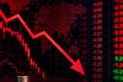 VN-Index giảm 27 điểm: 'Họ' Vin, ngân hàng, chứng khoán cùng chịu áp lực bán