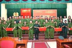 Viện Khoa học hình sự tiếp nhận 471 mẫu hài cốt liệt sĩ phục vụ giám định ADN