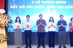 Phường Cầu Giấy ra mắt mô hình 'Trạm Y tế thông minh'