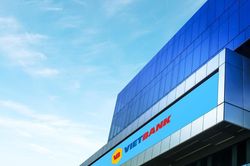 Vietbank (VBB) chào bán hơn 296 triệu cổ phiếu, lợi nhuận quý II tăng vọt gấp 2,9 lần