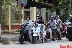 Hiểm họa tiềm ẩn từ mũ bảo hiểm không đạt chuẩn