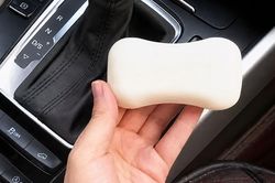Tại sao tài xế lâu năm luôn để một bánh xà phòng trong xe?