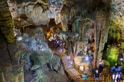 Phong Nha - Kẻ Bàng trở thành khu du lịch cấp tỉnh