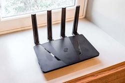 Nhà một tầng và nhiều tầng: Đặt ăng-ten Wi-Fi thế nào để sóng phủ đều, ít 'điểm mù'?