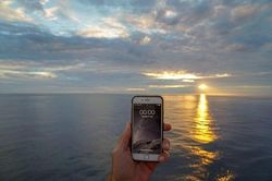 Nước nào có những ngày Mặt trời không bao giờ lặn?