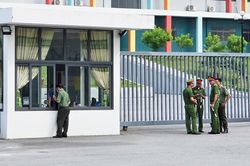 An ninh thắt chặt tại điểm thi trường THPT chuyên Tuyên Quang
