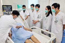 Sốt rét ác tính tái xuất hiện sau hơn một năm rời châu Phi