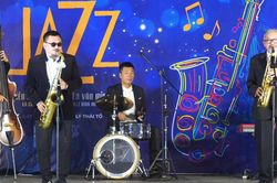 Li&ecirc;n hoan nhạc Jazz quốc tế lần đầu tổ chức ở H&agrave; Nội