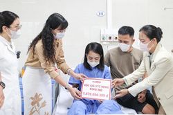 Người phụ nữ từng xin về nhà chờ chết được bạn đọc VTC News giúp đỡ 1,47 tỷ đồng
