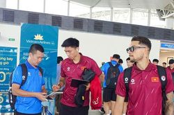 Tuyển Việt Nam l&ecirc;n đường sang Malaysia, sẵn s&agrave;ng cho b&aacute;n kết ASEAN Cup 2026