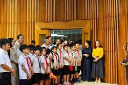 Kết nối truyền thống hiếu học từ Văn Miếu - Quốc Tử Giám đến đất mỏ Quảng Ninh