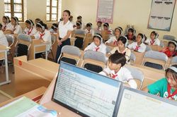 Nghệ An thiếu hơn 7.000 giáo viên, vì sao chưa thể hợp đồng thêm?