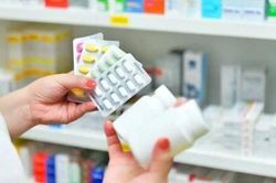 Ba doanh nghiệp dược bị phạt gần 100 triệu do vi phạm về kê khai thuốc