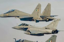Vì sao Ấn Độ nối lại sản xuất tiêm kích Su-30MKI?