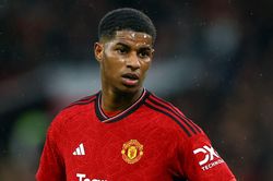 MU tìm tân binh và nhận ra Rashford vẫn còn đó