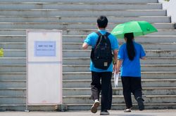 Đề Ngữ văn thi tốt nghiệp tại chuyên Tuyên Quang