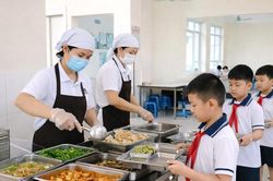 Thủ tướng Chính phủ yêu cầu tăng cường bảo đảm an toàn thực phẩm trong cơ sở giáo dục