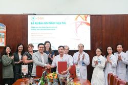 Chăm s&oacute;c sức khỏe người cao tuổi: Chuyển mạnh từ điều trị sang chủ động dự ph&ograve;ng