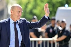 Quỹ Zidane với sứ mệnh giúp đỡ người nghèo Algeria