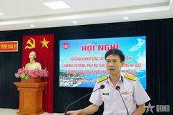 Trung đoàn 351 (Vùng 3 Hải quân) nâng cao chất lượng giáo dục chính trị, quản lý tư tưởng, siết chặt kỷ luật, bảo đảm an toàn