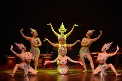 Tổ chức định kỳ biểu diễn nghệ thuật múa Chăm tại Bảo tàng Điêu khắc Chăm Đà Nẵng