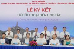 Liên kết vùng phát triển sản phẩm OCOP, làng nghề và nông nghiệp trải nghiệm