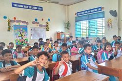 An Giang hỗ trợ 100% BHYT cho học sinh, sinh viên dân tộc thiểu số