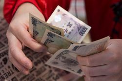 Đồng Yen đang ở mức quá thấp, Nhật Bản sẽ làm gì?