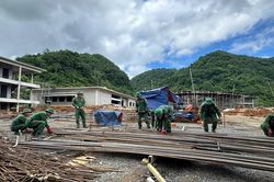 Xây trường nơi biên giới - Thắp sáng ước mơ, bồi đắp tương lai vùng phên dậu Tổ quốc