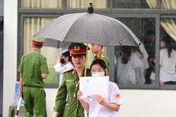 Thi lại tốt nghiệp ở Tuyên Quang: Đề Văn, Toán có khó như lần trước?