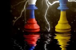 Ukraine tấn công nhà máy lọc dầu lớn của Gazprom