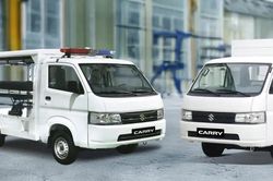 Xe cảnh sát giá rẻ của Suzuki có 10 chỗ ngồi, nhưng khó rượt đuổi tốc độ cao