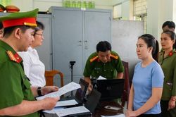 Bắt giam người phụ nữ 32 tuổi lừa đảo chiếm đoạt gần 15 tỷ đồng
