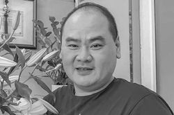 Đồng nghiệp thương tiếc và bức ảnh cuối của ca sĩ Xuân Trung vừa qua đời ở tuổi 48
