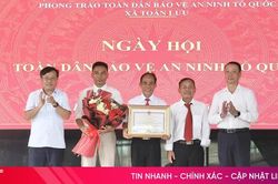 Đồng chí Phan Thiên Định dự Ngày hội toàn dân bảo vệ an ninh Tổ quốc tại thôn Thạch Vĩnh