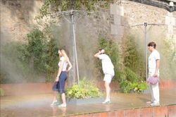 Biến đổi khí hậu: Pháp đặt mục tiêu tăng gấp đôi mạng lưới làm mát đô thị