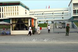 Thí sinh điểm thi Trường THPT Chuyên Tuyên Quang bước vào kỳ thi lại