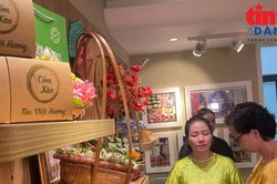 'Rằm rộ phố cổ – Hà Nội trong tôi' mở cửa đón khách tham quan, mua sắm